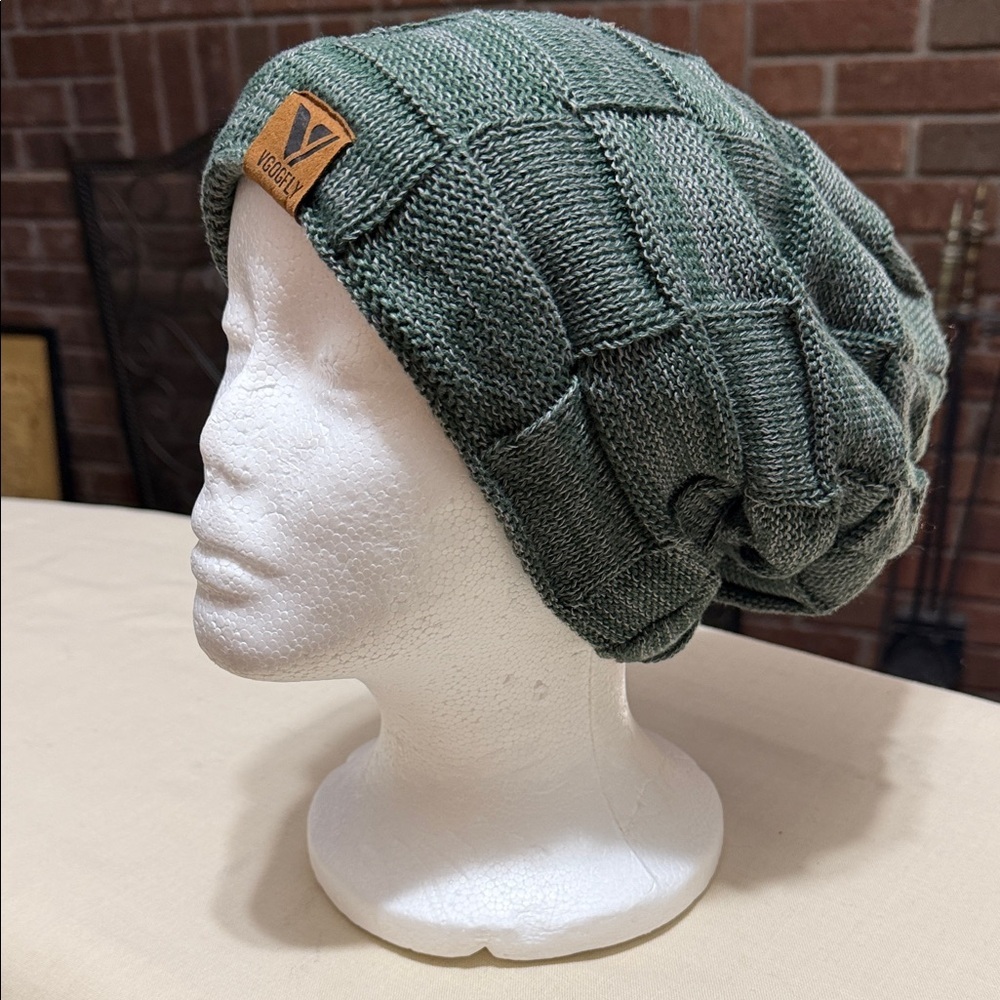 Vgogfly Adult Green Knit Beanie with Fuzzy Lining